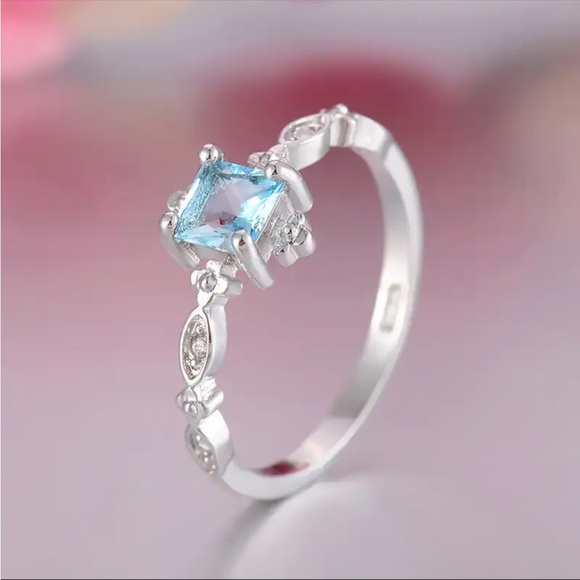 New Women’s 925 Silver Beautiful Aquamarine Ring - Picture 2 of 4